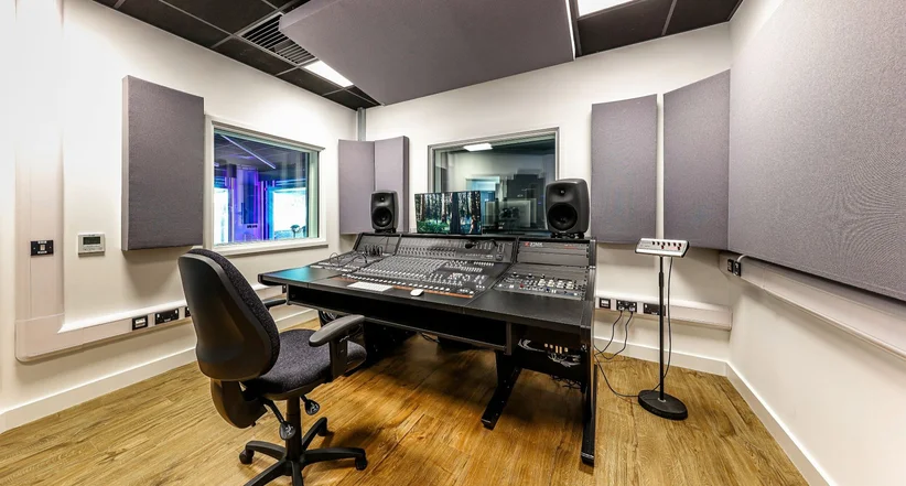 Peter Symonds College - Russell Music Centre