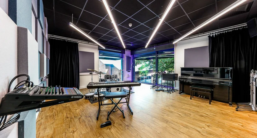 Peter Symonds College - Russell Music Centre